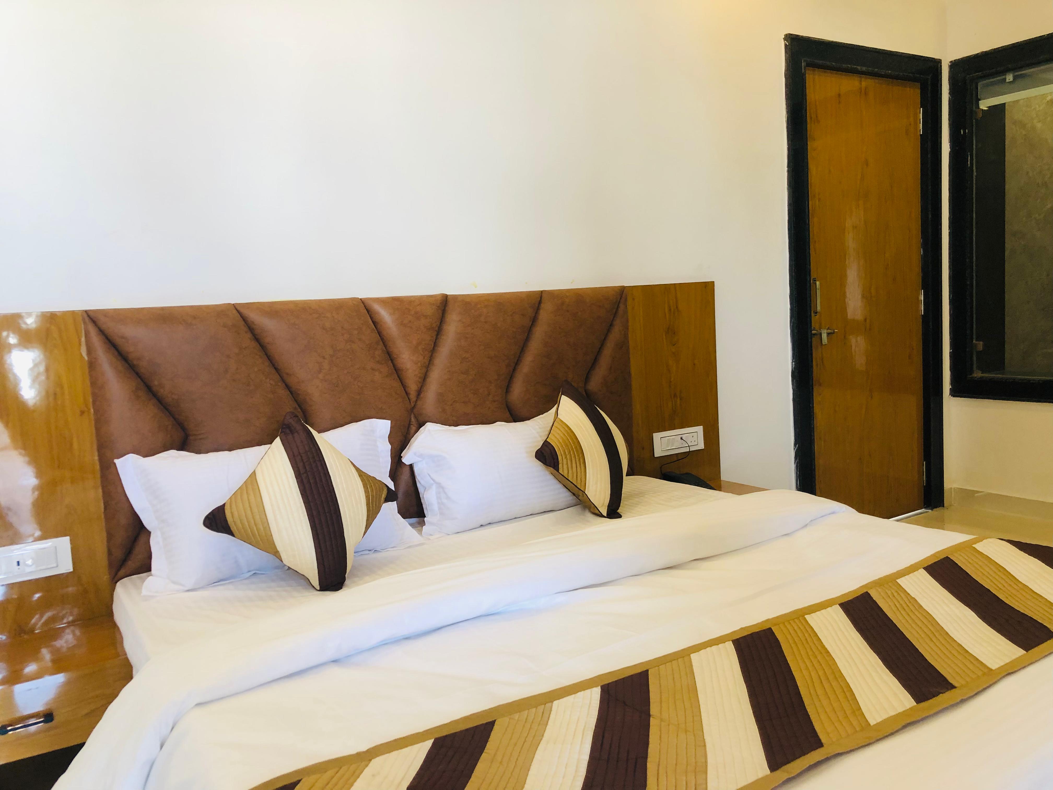 Kesariya Bagh Resort - Tap to explore photos