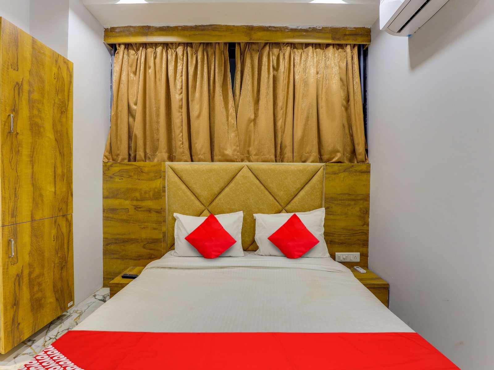 Hotel Krishna Chandkheda - Tap to explore photos