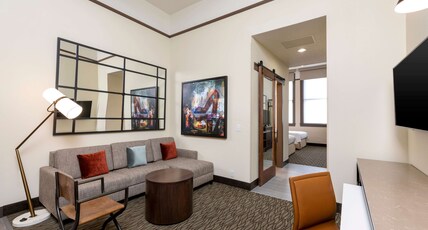 Homewood Suites by Hilton Indianapolis-Downtown Room Type - 2 QUEEN 1 BDRM STE NONSMOK