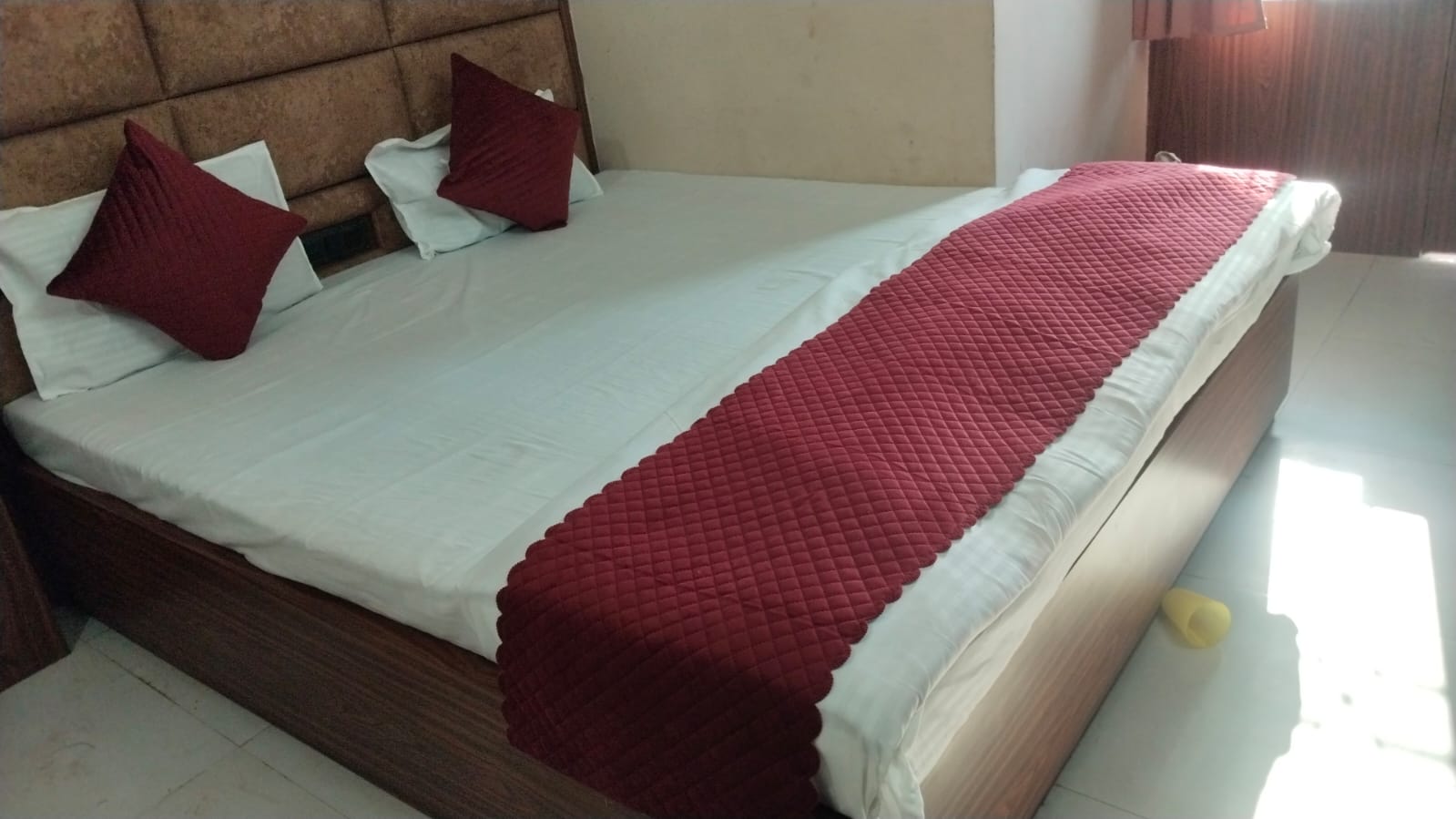 HOTEL KRISHNA - Tap to explore photos