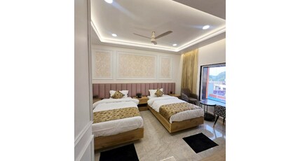 BABA PALACE Room Type - Super Deluxe Twin Bed Roomm