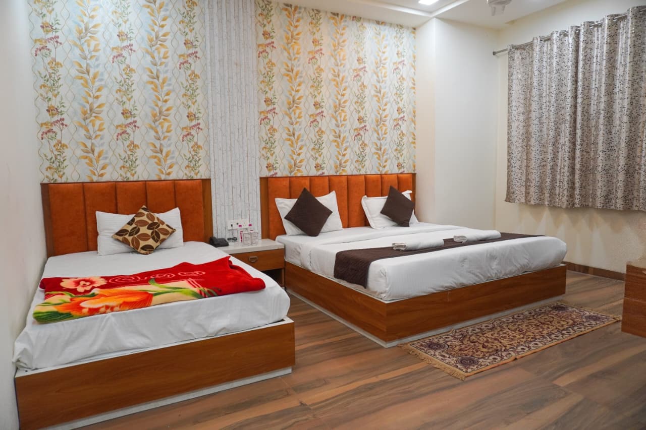 Goyal Hoteliers -  Hotel Vasudha - Tap to explore photos