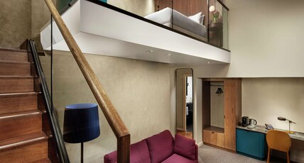 DoubleTree by Hilton Hotel Melbourne - Flinders Street Room Type - KING LOFT ROOM