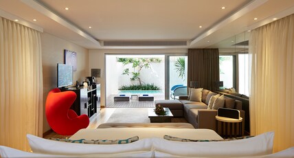 Double-Six Luxury Hotel Seminyak Room Type - Deluxe Suite Plunge Pool Double-Six Luxury Hotel Seminyak Room Type - Deluxe Suite Plunge Pool