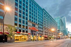 Hilton Garden Inn Chicago Downtown/Magnificent Mile - No Resort Fees