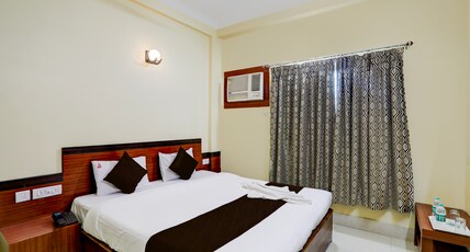 Annapurna Resort(Near Sea Beach) Room Type - AC Deluxe Room