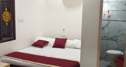 Sri Kanchi Rooms Room Type - Standard Triple AC Room