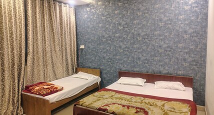 Jain Sahab Stays Room Type - Jain Sahab Stays