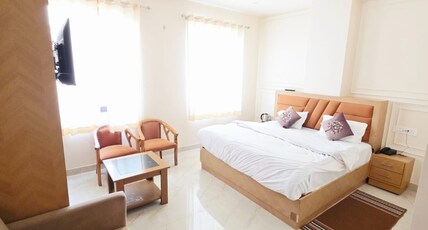 PANNA PALACE Room Type - Super Deluxe With Garden View PANNA PALACE Room Type - Super Deluxe With Garden View