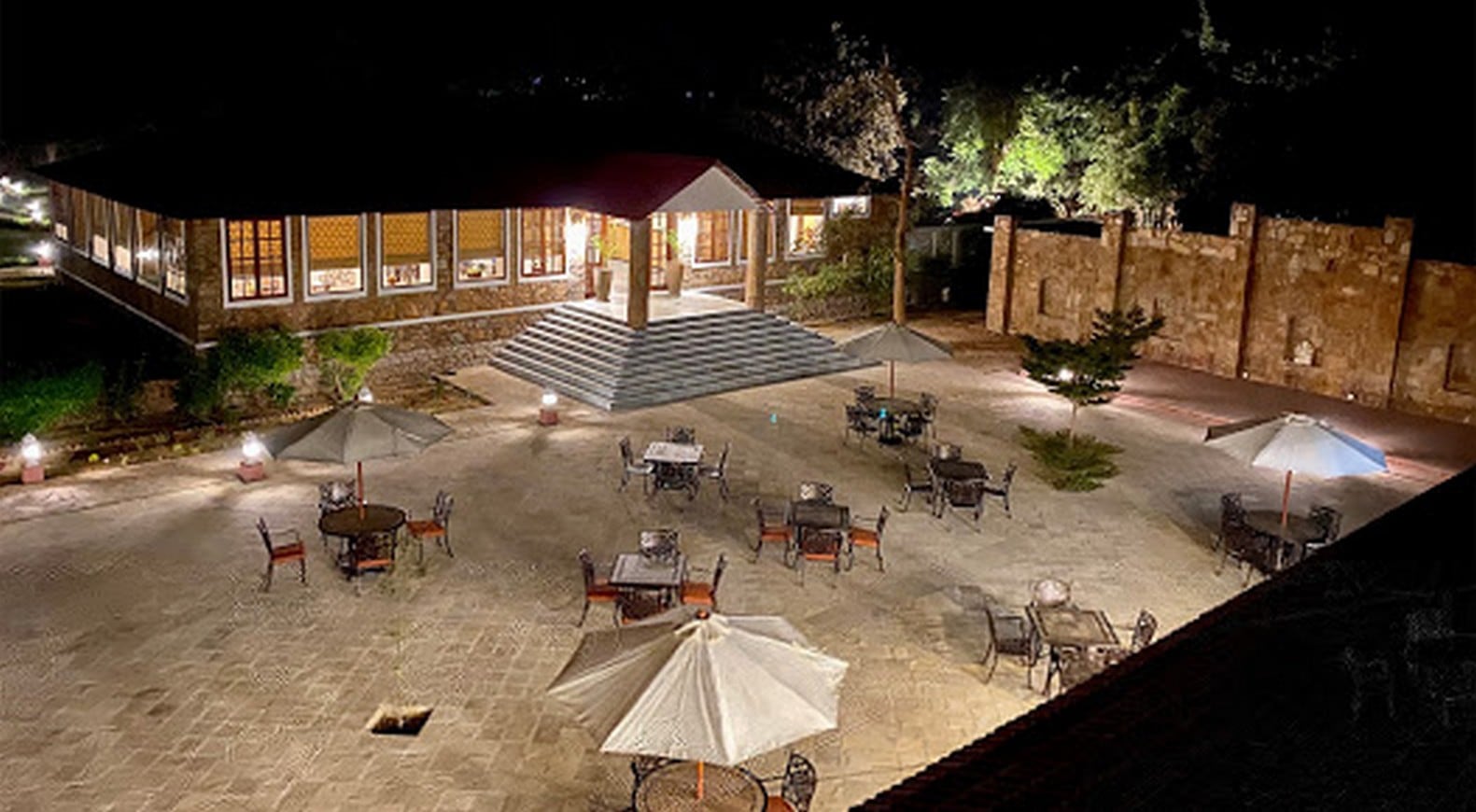 Sariska Safari Lodge - Tap to explore photos