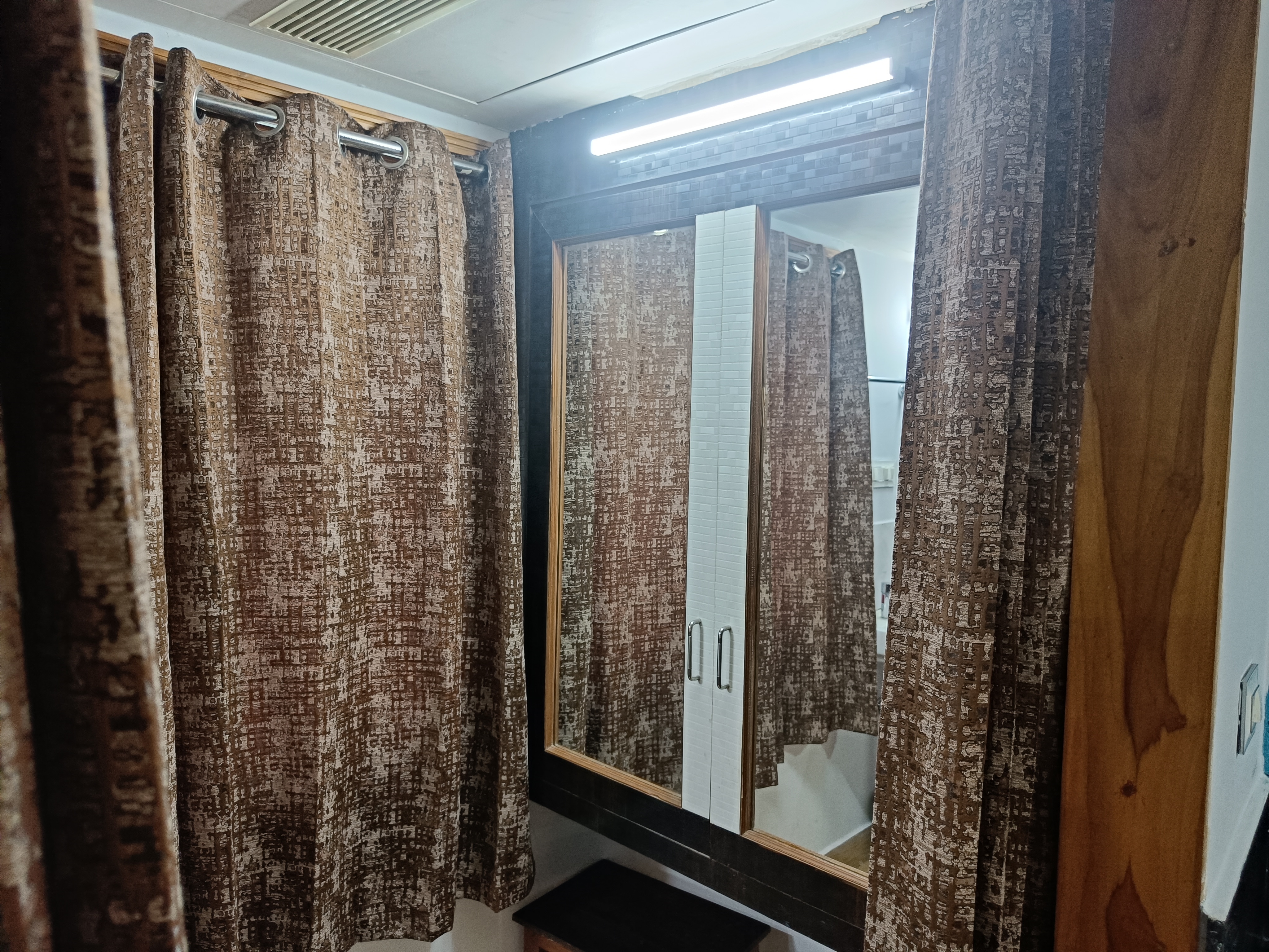 SMART INN (The Guest House) - Tap to explore photos