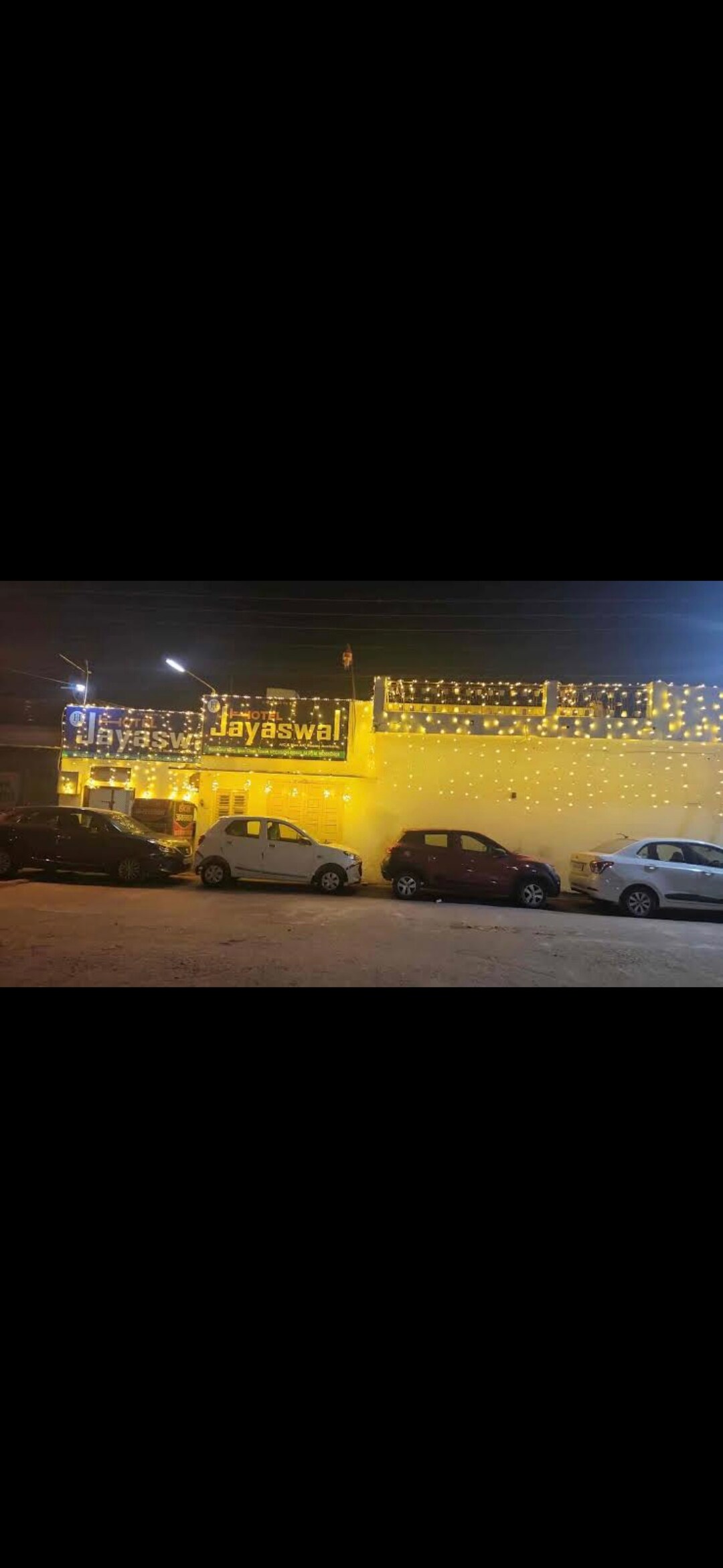 Hotel jayaswal - Tap to explore photos