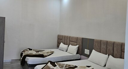 Dhoorji Resort Room Type - Bedroom 2