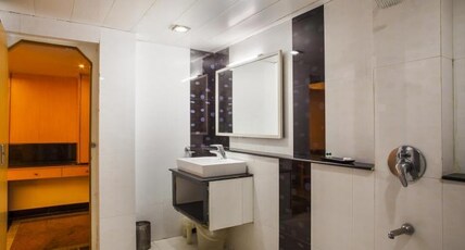 Hotel Ilapuram Room Type - Suite