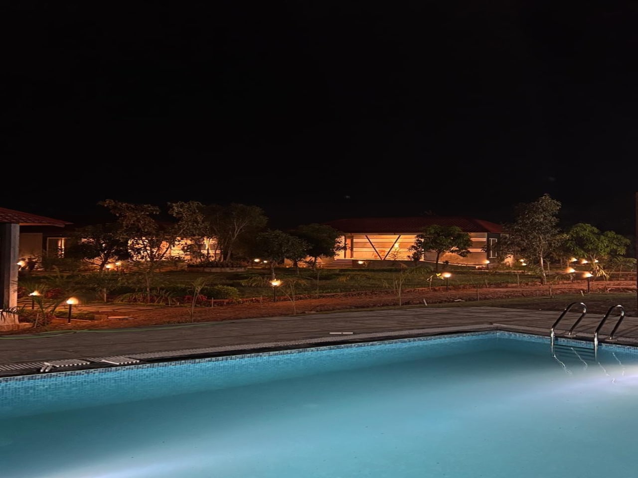 Shivganga Kanha Resort - Tap to explore photos