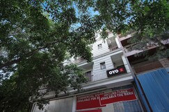 Townhouse Hotel Lotus Palace