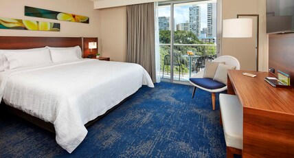 Hilton Garden Inn Waikiki Beach Room Type - 1 KG HEARING ACC STANDARD