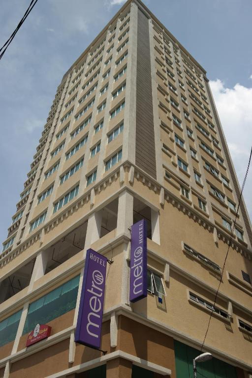 The Metro Hotel Bukit Bintang - Tap to explore photos
