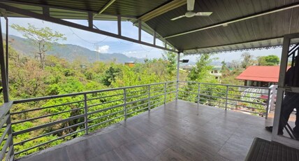 Navisha Villa Treehouse BBQ Netflix Pets Room Type - Navisha Villa Treehouse BBQ Netflix Pets