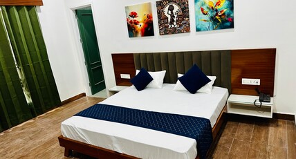 Loya Hotel Room Type - Delux Room