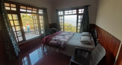 The Atrium Park | Rooms & Caretaker Room Type - 1. Room with Mountain Sunrise View -Parking & wifi The Atrium Park | Rooms & Caretaker Room Type - 1. Room with Mountain Sunrise View -Parking & wifi