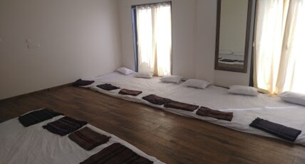 HOTEL SANGRAM PALACE SHIRUR Room Type - Super Deluxe AC Room HOTEL SANGRAM PALACE SHIRUR Room Type - Super Deluxe AC Room