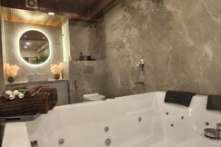Casa Vita. Luxury stay with Double Seater Jacuzzi || Entire 1BHK