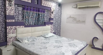 CHECKPOINT BACKPACKER Room Type - DELUXE DOUBLE ROOM