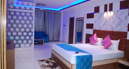 Hotel Spot Light Room Type - Suite