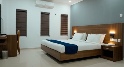 Shines tourist hotel Room Type - DELUXE AC KING