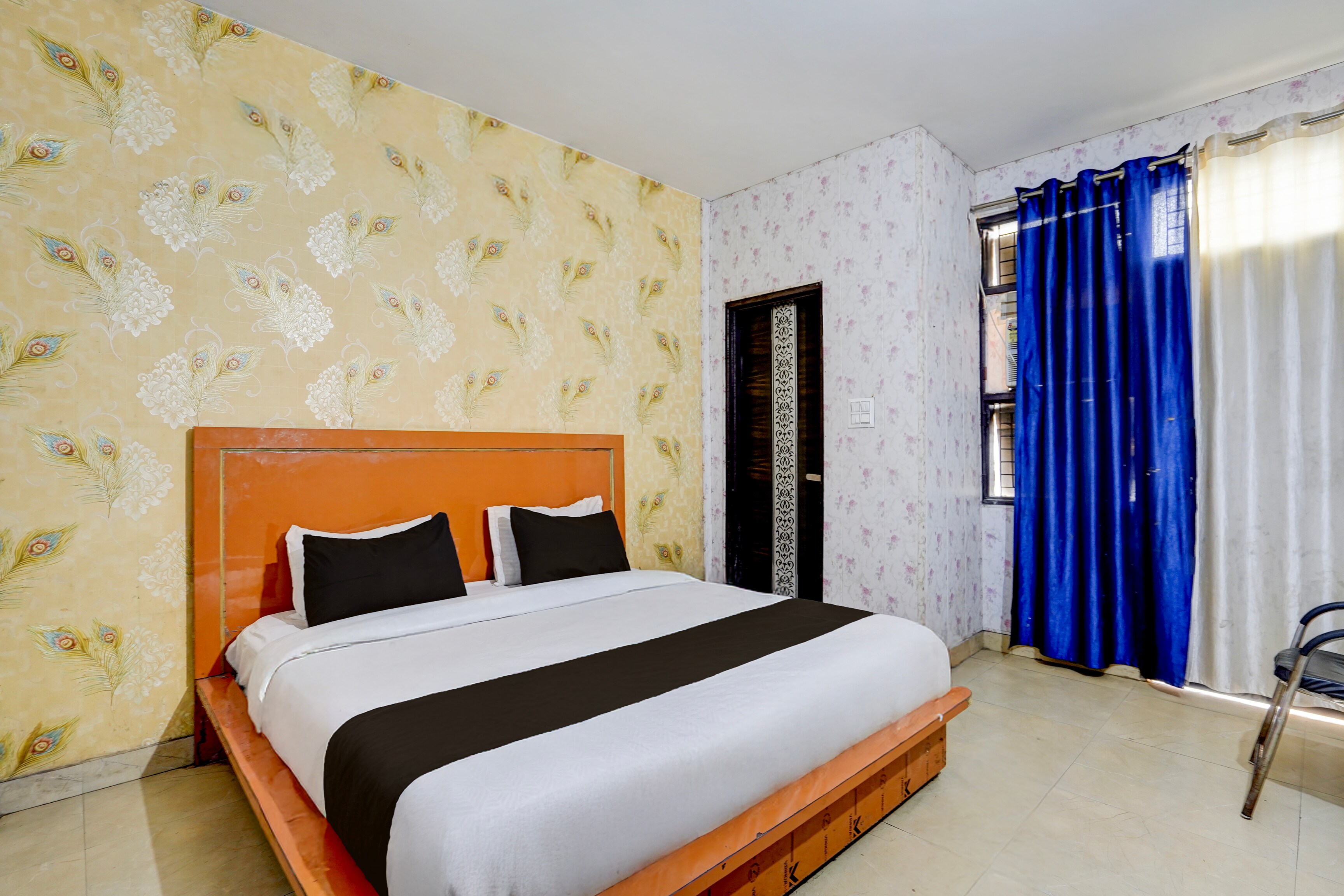 Hotel O The Majestic Residency - Tap to explore photos