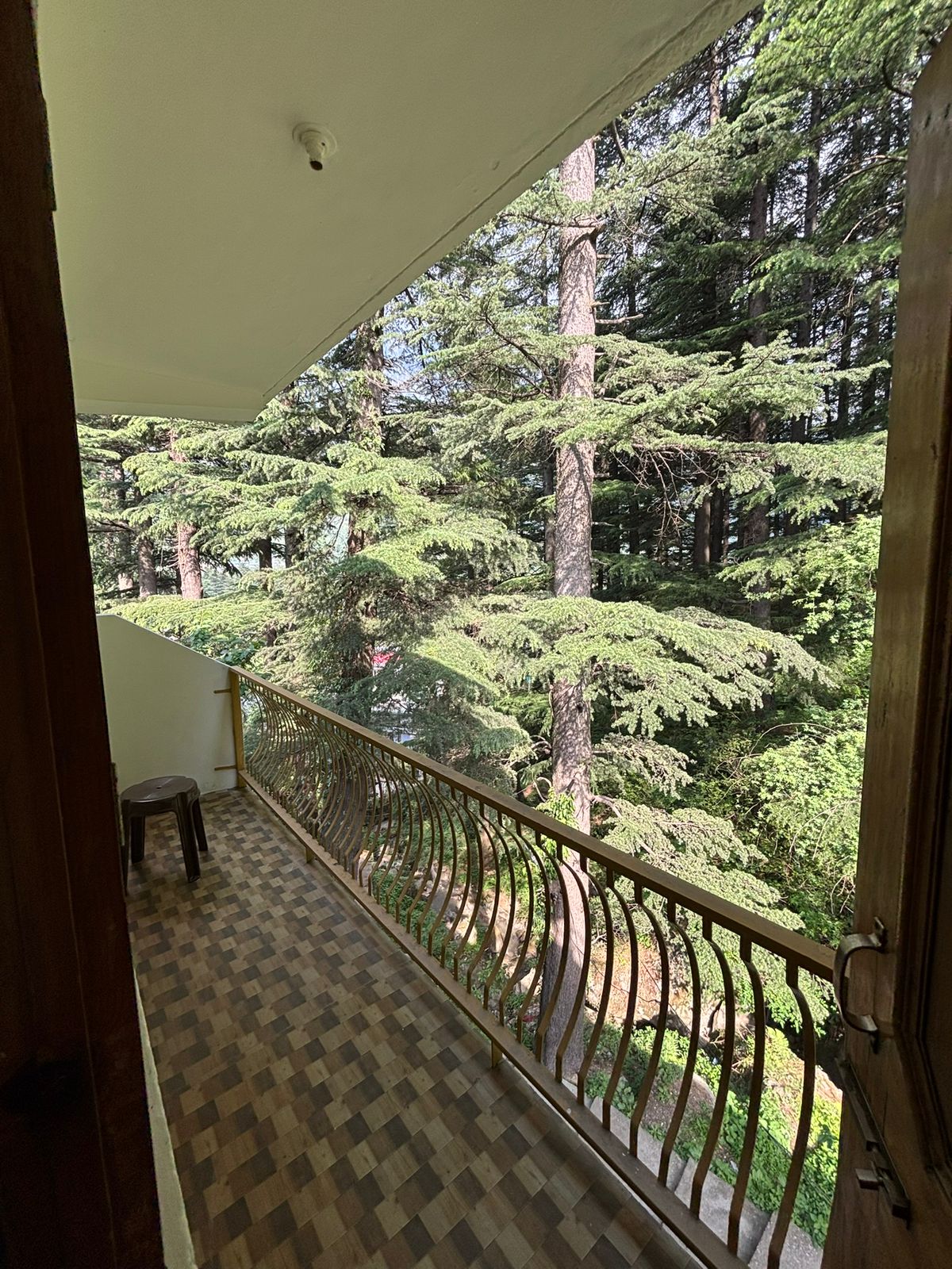 Asha Cottage Manali - Tap to explore photos