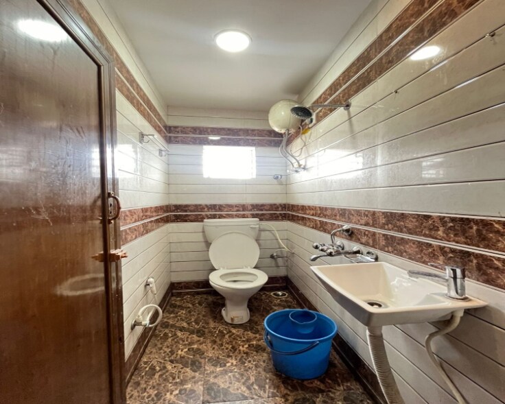 HOTEL SOCIETY - Tap to explore photos