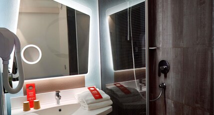 Ibis Amboise Room Type - Standard Room with two single beds