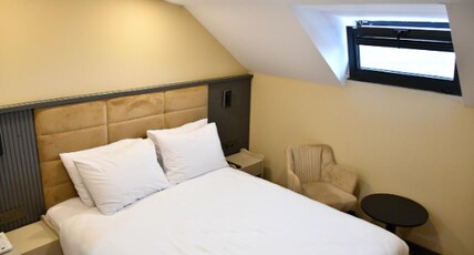 Frt Airlines Otel Room Type - Deluxe Double Room