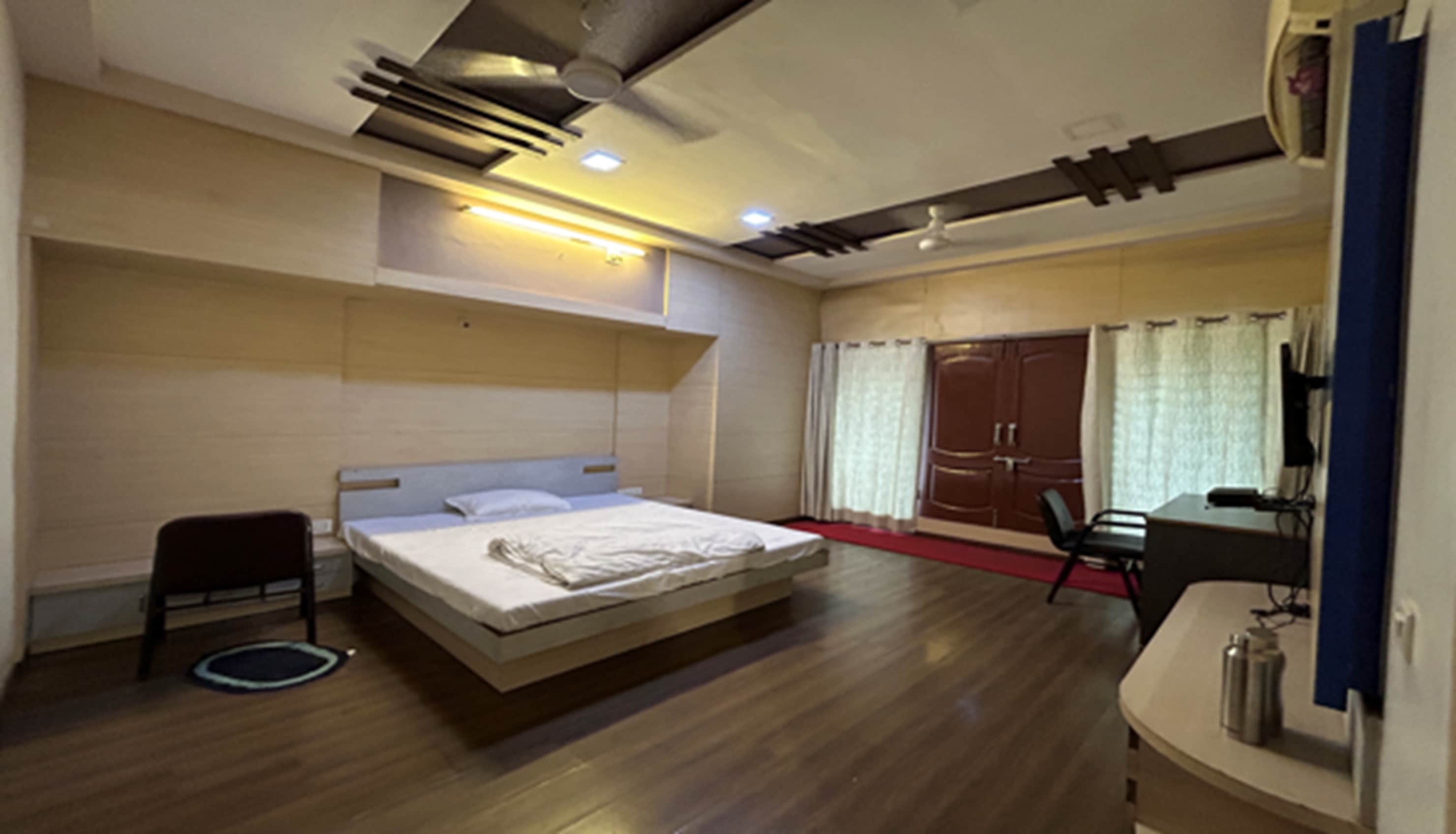 SMS Guest House- Ahmedabad, Sanand - Tap to explore photos