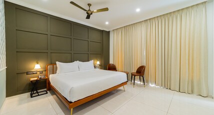De Fleur Hotel (PR Hospitality) Room Type - Premium Room -( Platinum Room)