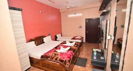 Green View Resort Room Type - Triple Bed Room