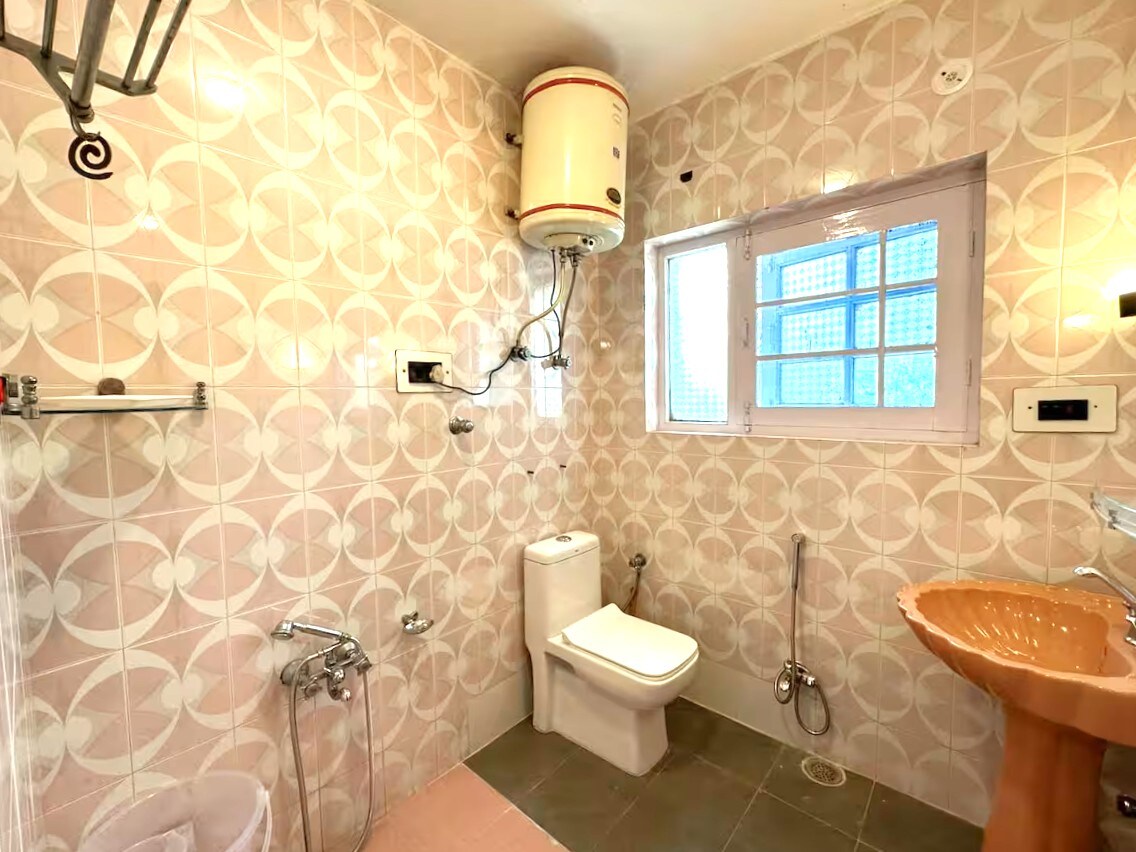 Fairlawns Boutique Home Stay - Tap to explore photos