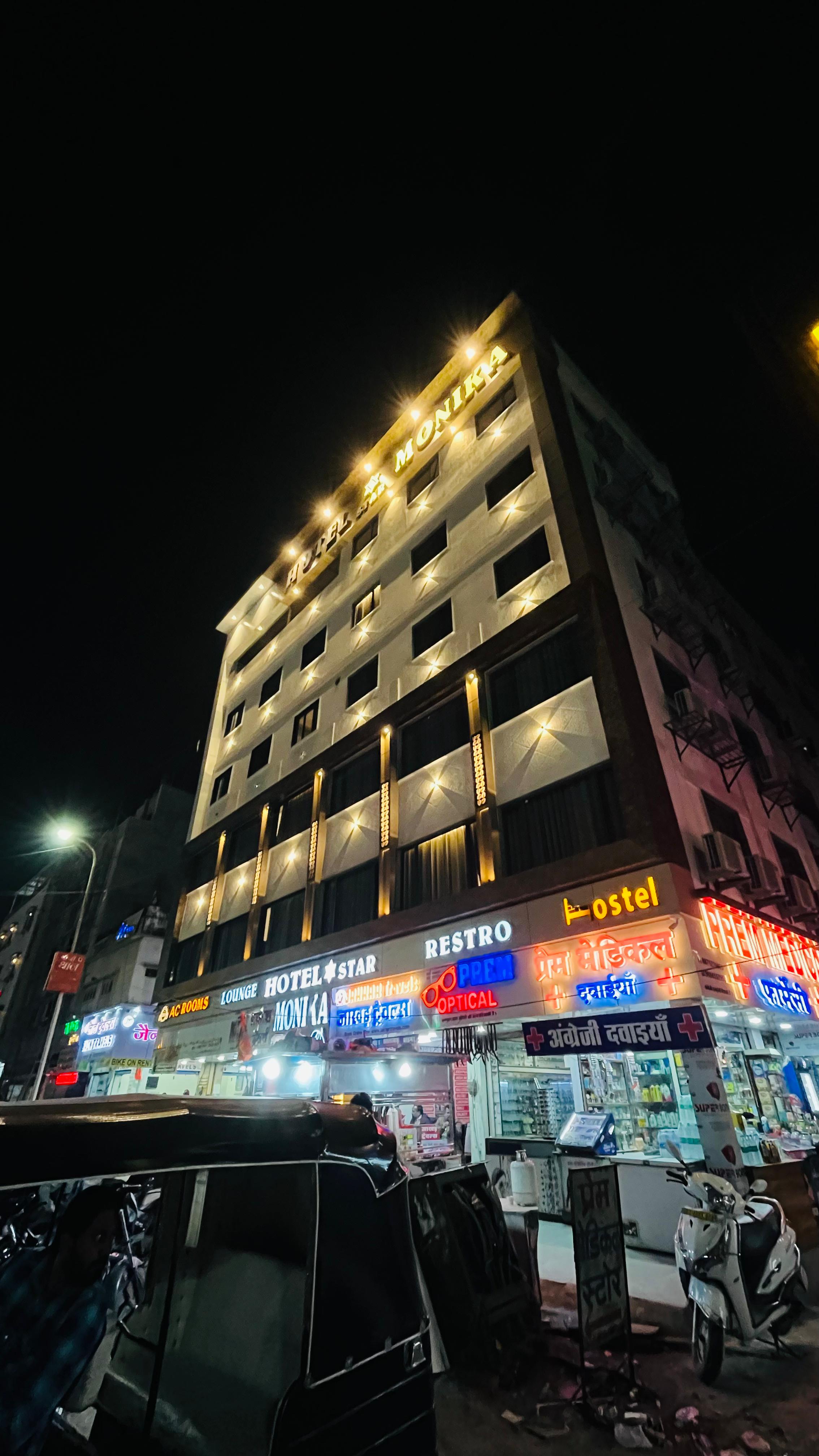 Hotel Monika - Tap to explore photos