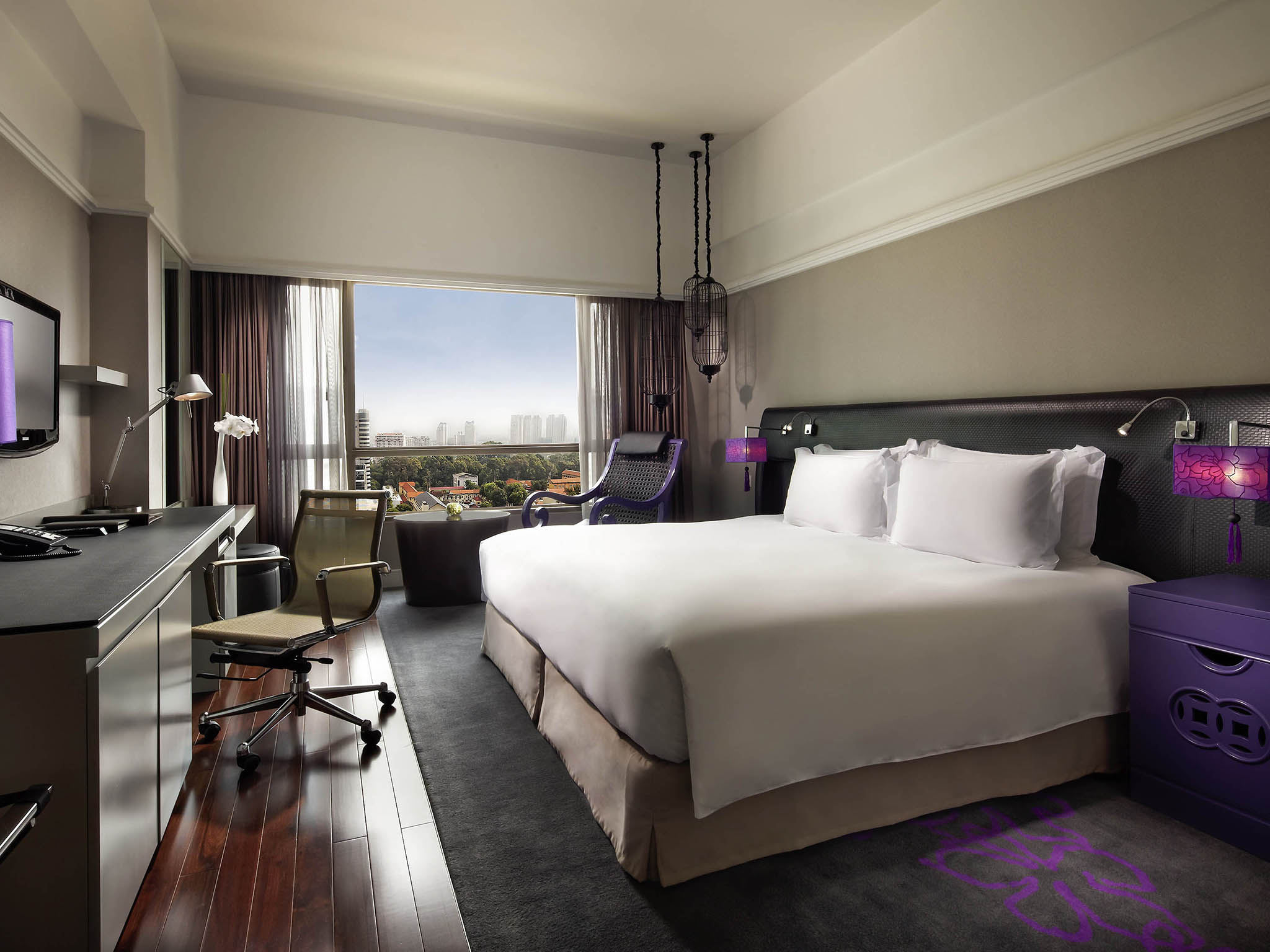 Sofitel Saigon Plaza - Tap to explore photos