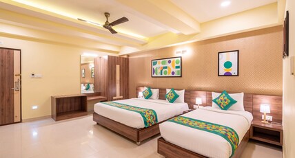 Treebo Golden Stay Electronic City Room Type - Deluxe Family Room