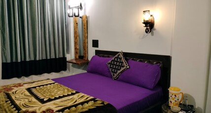 Carolina guest house, Room Type - DELUX ROOM
