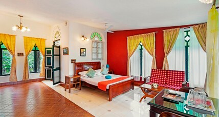 INDeco Lake Forest Yercaud Room Type - Victorian Suite