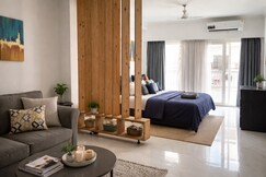 Apartment 171- Serviced Suites near Delhi Airport