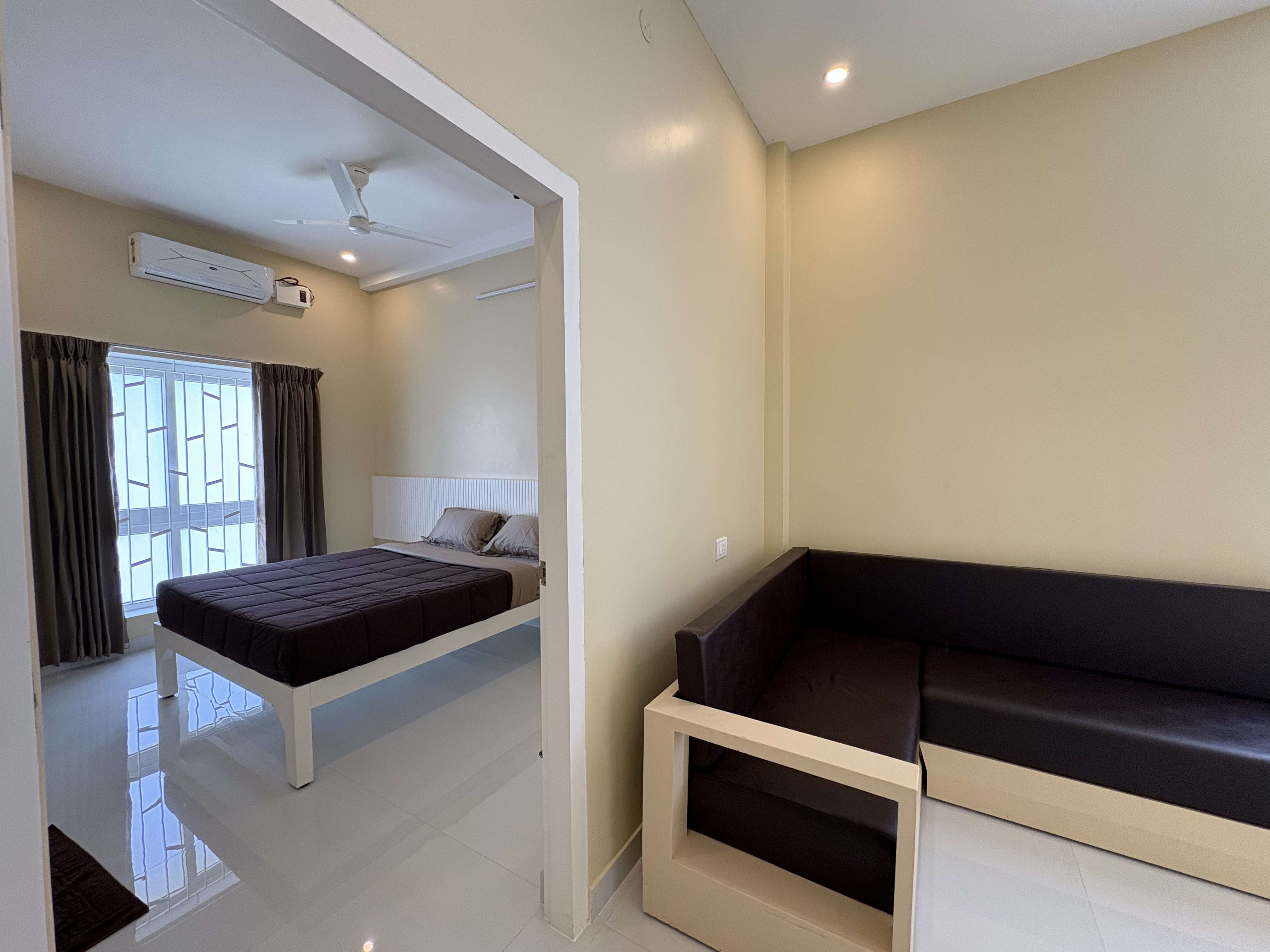 Hotel Pristine Room Type - Super Deluxe For 2