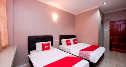 Hotel O Rg Motel Room Type - Suite Triple Hotel O Rg Motel Room Type - Suite Triple