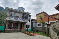 Hotel Shore Square Pahalgam.