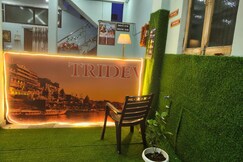 Tridev Paying Guesthouse
