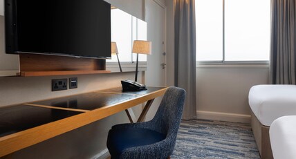 Hilton Leeds City Hotel Room Type - TWIN HILTON GUEST ROOM